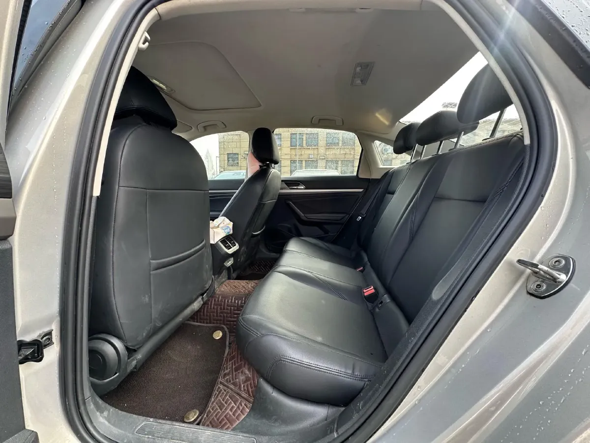 2019 Volkswagen Sagitar 1.2T 116HP L4 7DCT,autocango,china used car exporter,china ev exporter,chinese used car exporter,chinese used ev exporter