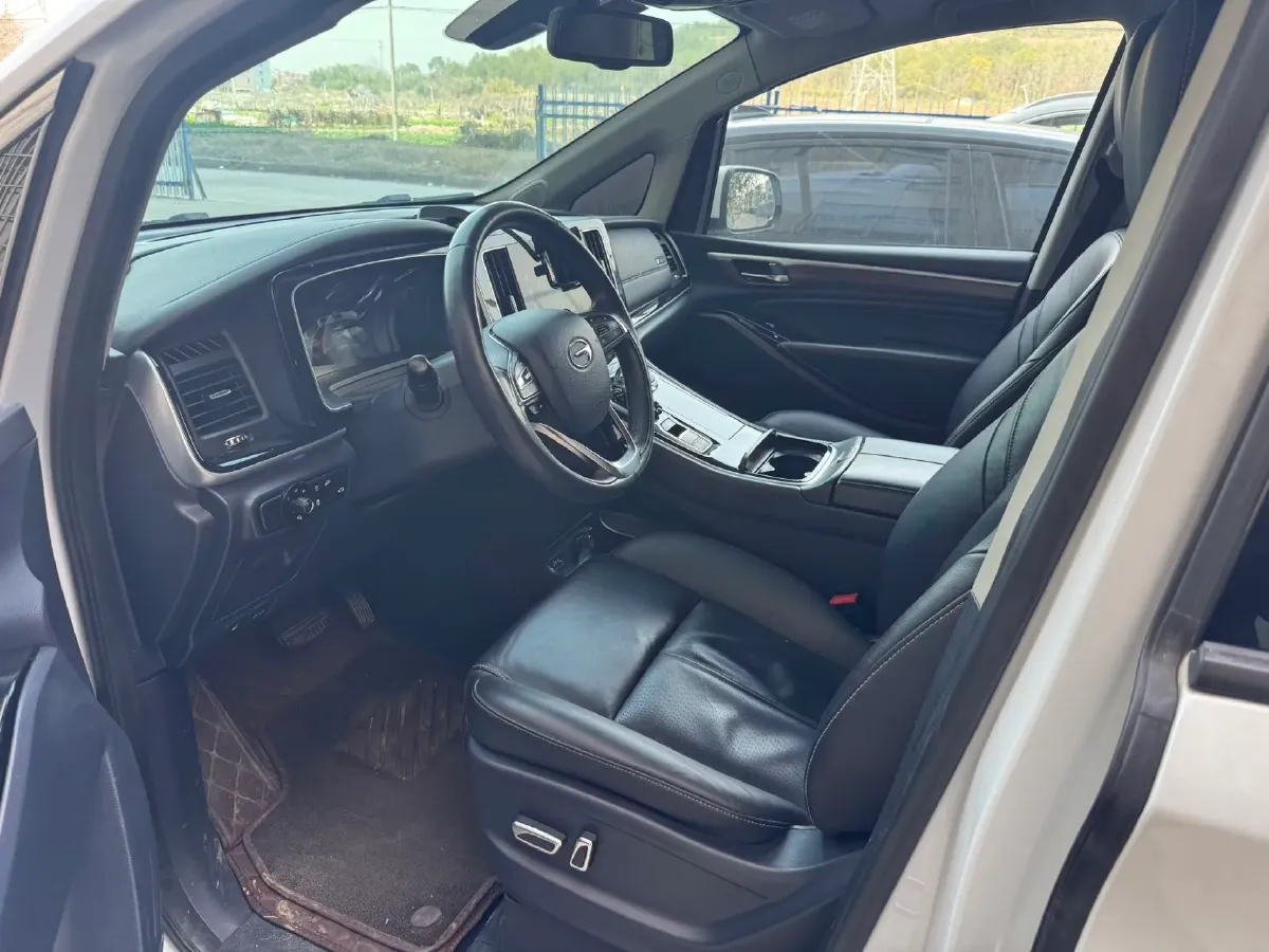 2023 GAC Trumpchi M8 2.0T 252HP L4 8AT,autocango,china used car exporter,china ev exporter,chinese used car exporter,chinese used ev exporter