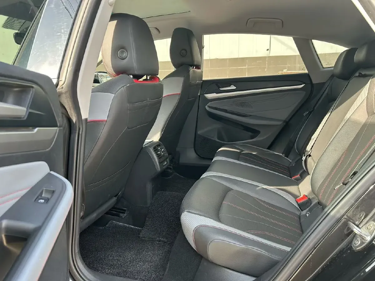 2024 Volkswagen Lamando 1.4T 150HP L4 7DCT,autocango,china used car exporter,china ev exporter,chinese used car exporter,chinese used ev exporter