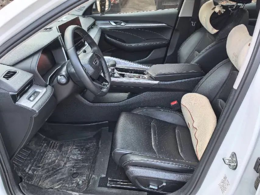 2021 Geely Preface 2.0T 190HP L4 7DCT,autocango,china used car exporter,china ev exporter,chinese used car exporter,chinese used ev exporter