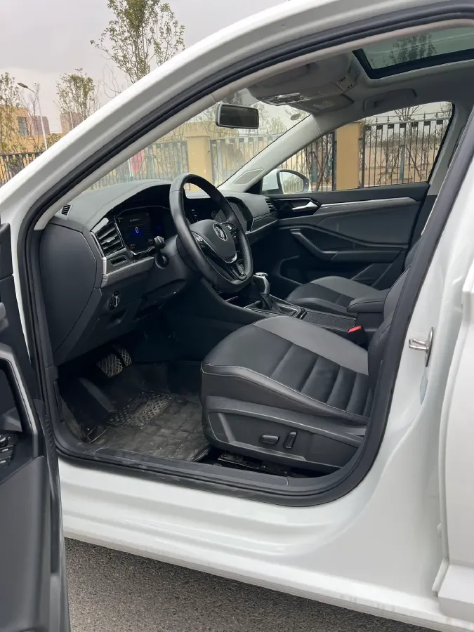 2021 Volkswagen Sagitar 1.4T 150HP L4 7DCT,autocango,china used car exporter,china ev exporter,chinese used car exporter,chinese used ev exporter