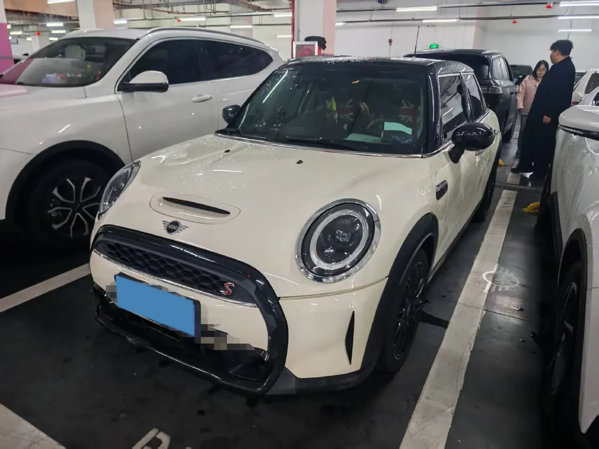 2022 MINI MINI 2.0T 192HP L4 7DCT,autocango,china used car exporter,china ev exporter,chinese used car exporter,chinese used ev exporter