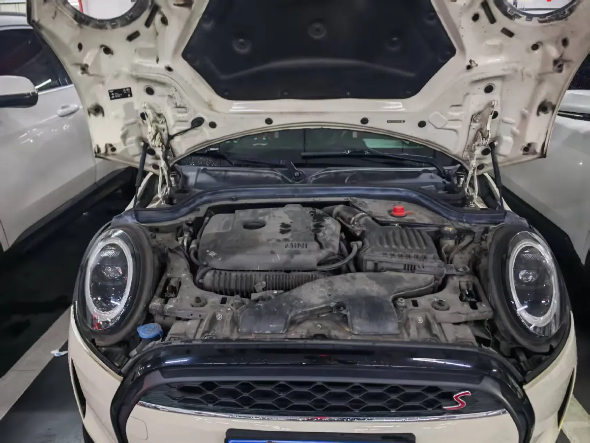 2022 MINI MINI 2.0T 192HP L4 7DCT,autocango,china used car exporter,china ev exporter,chinese used car exporter,chinese used ev exporter