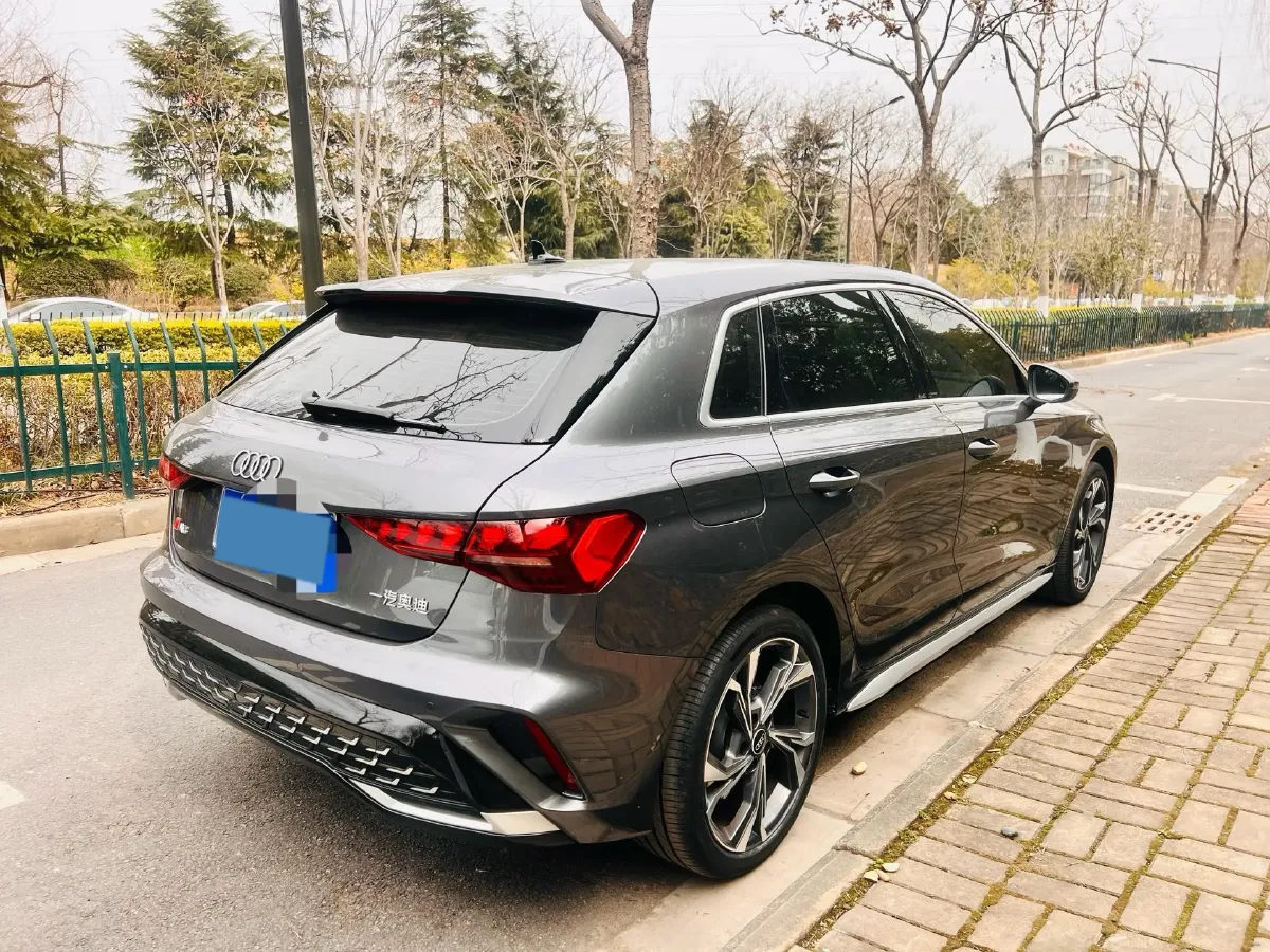 2025 Audi A3 1.5T 160HP L4 7DCT,autocango,china used car exporter,china ev exporter,chinese used car exporter,chinese used ev exporter