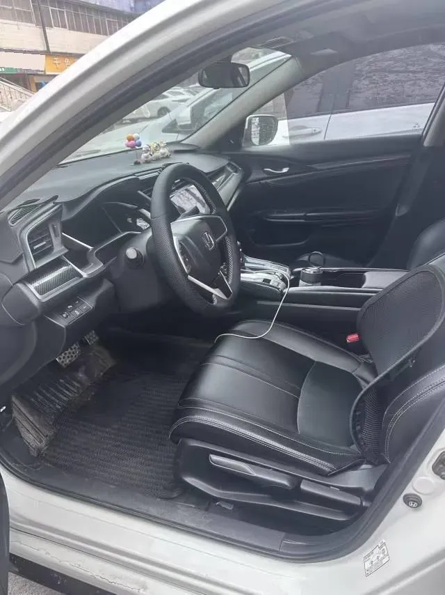2019 Honda Civic 1.5T 177HP L4 CVT,autocango,china used car exporter,china ev exporter,chinese used car exporter,chinese used ev exporter
