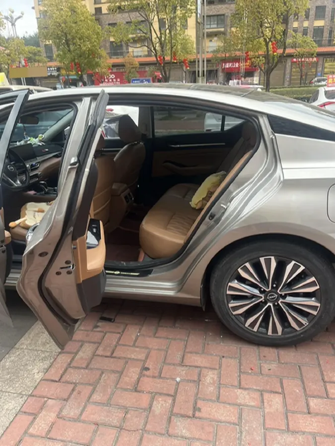 2022 Nissan Teana 2.0L 156HP L4 CVT,autocango,china used car exporter,china ev exporter,chinese used car exporter,chinese used ev exporter