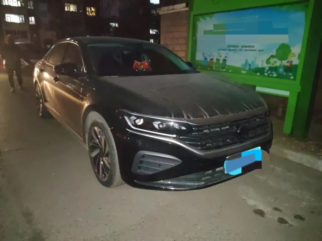 2025 Volkswagen Passat 2.0T 220HP L4 7DCT,autocango,china used car exporter,china ev exporter,chinese used car exporter,chinese used ev exporter