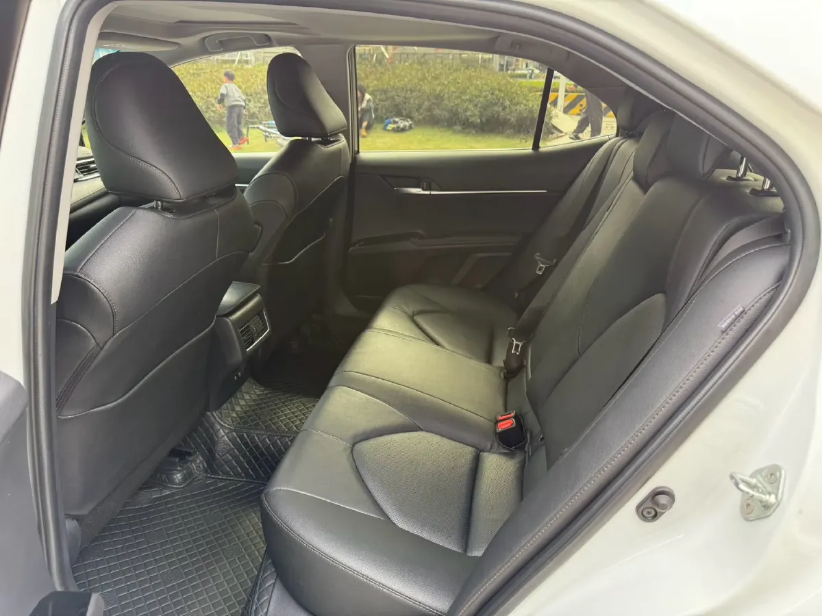 2021 Toyota Camry 2.0L 178HP L4 CVT,autocango,china used car exporter,china ev exporter,chinese used car exporter,chinese used ev exporter