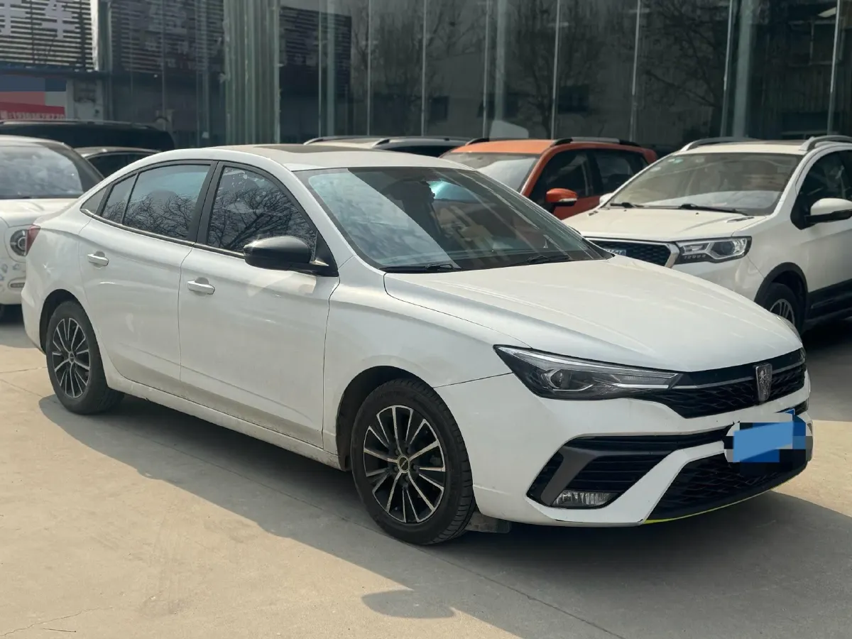 2021 Roewe i5 1.5L 120HP L4 CVT,autocango,china used car exporter,china ev exporter,chinese used car exporter,chinese used ev exporter