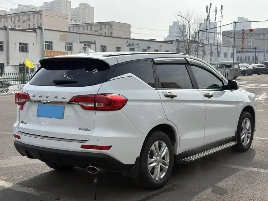2019 Haval M6 1.5T 150HP L4 7DCT,autocango,china used car exporter,china ev exporter,chinese used car exporter,chinese used ev exporter