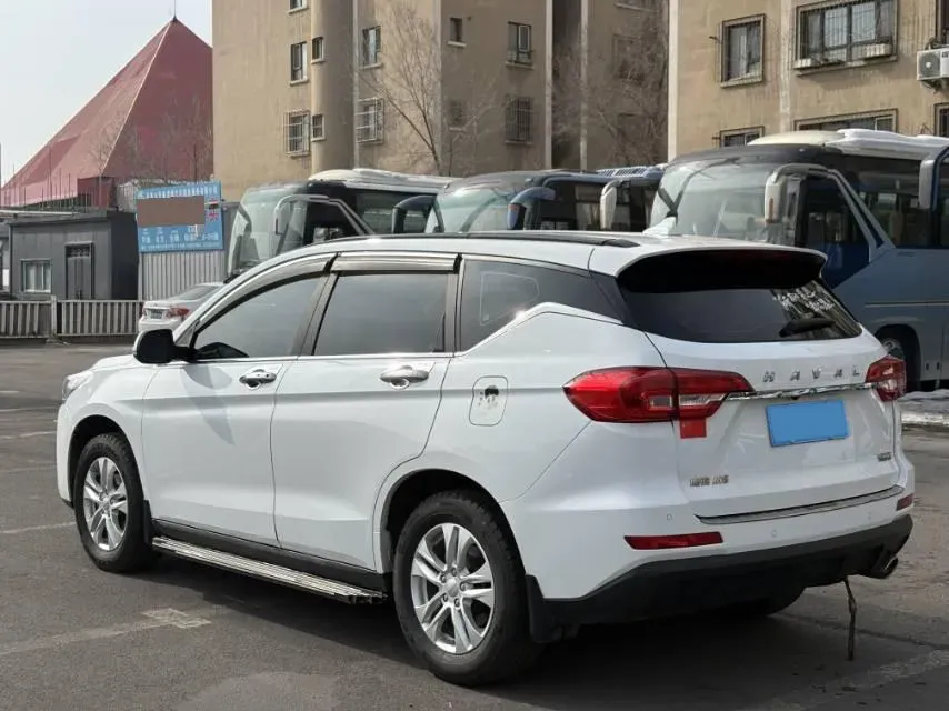 2019 Haval M6 1.5T 150HP L4 7DCT,autocango,china used car exporter,china ev exporter,chinese used car exporter,chinese used ev exporter