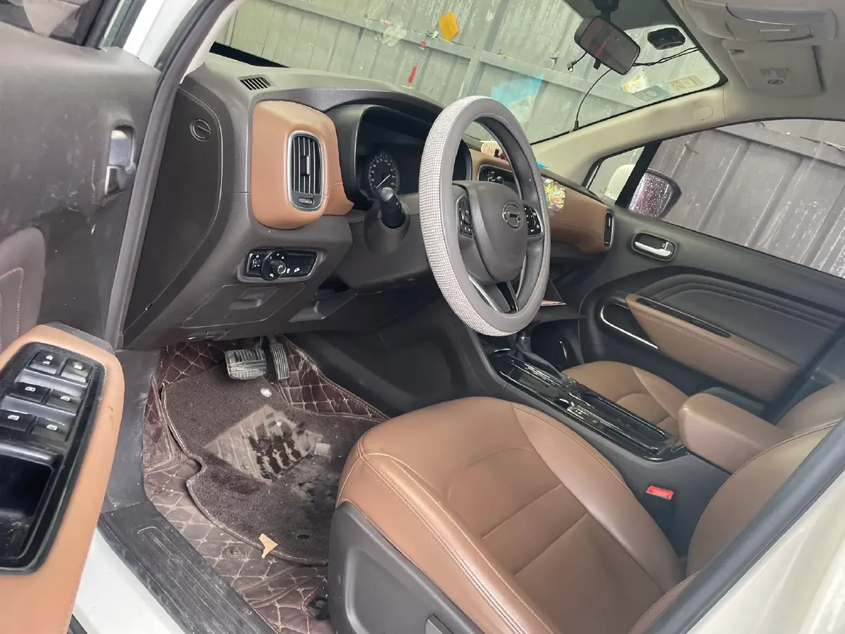 2017 GAC Trumpchi GS3 1.3T 137HP L4 6AT,autocango,china used car exporter,china ev exporter,chinese used car exporter,chinese used ev exporter