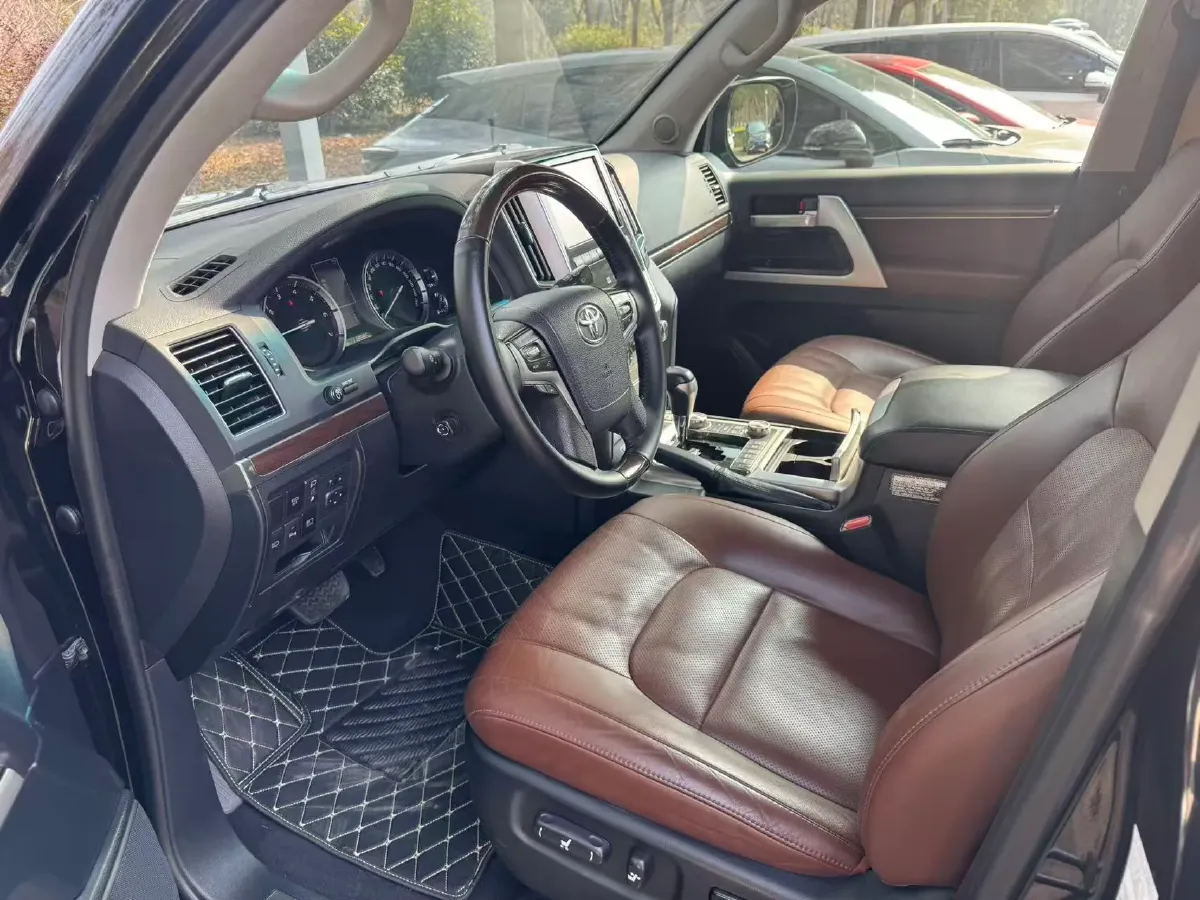 2019 Chevrolet Trax 1.0T 125HP L3 6AT,autocango,china used car exporter,china ev exporter,chinese used car exporter,chinese used ev exporter