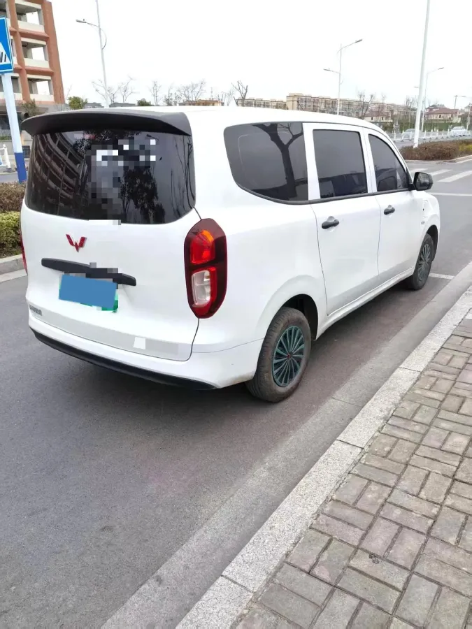 2024 WuLing HongGuang New Energy BEV 32.6KWH,autocango,china used car exporter,china ev exporter,chinese used car exporter,chinese used ev exporter