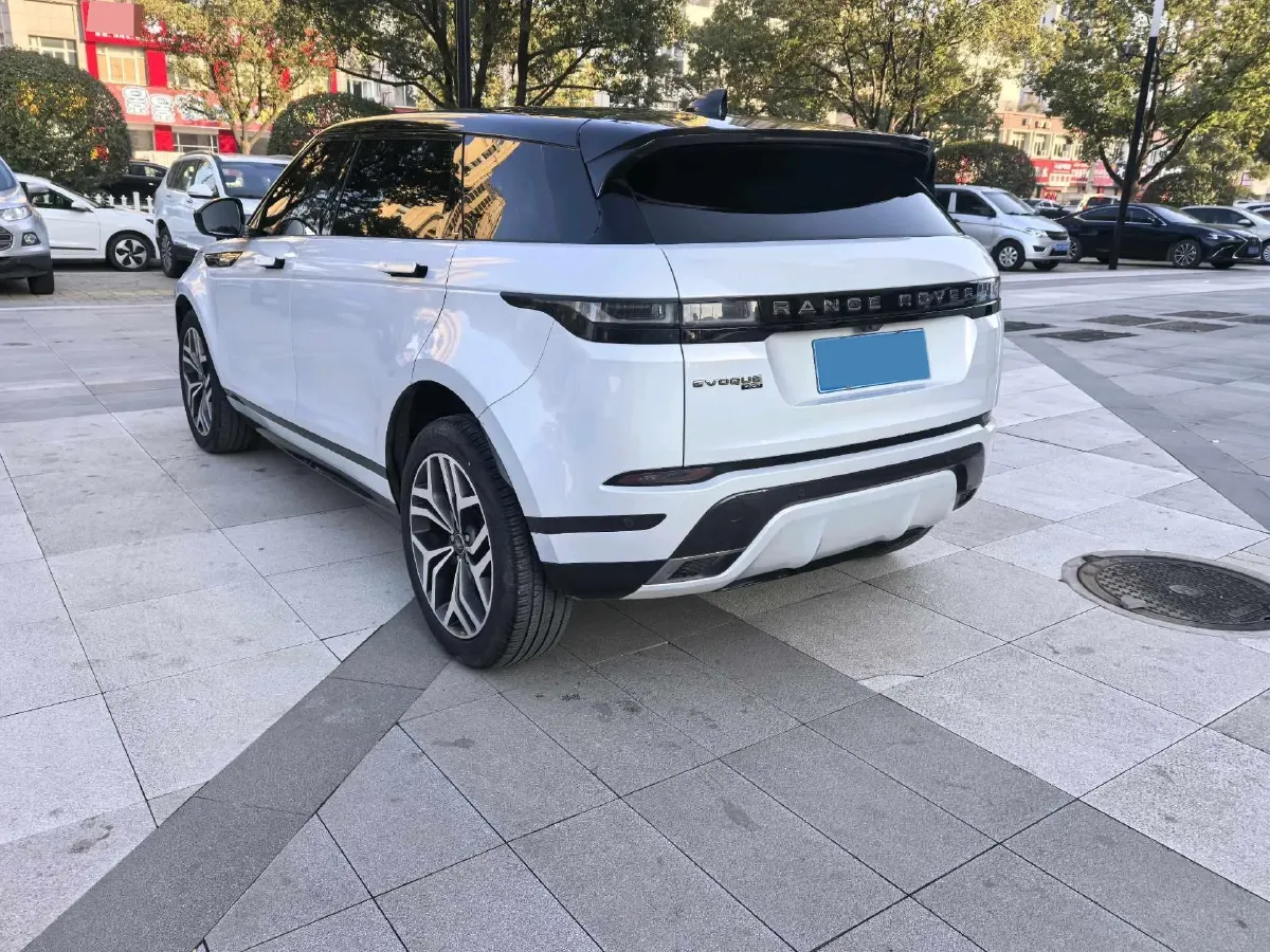 2022 Land Rover Range Rover Evoque 2.0T 200HP L4 9AT,autocango,china used car exporter,china ev exporter,chinese used car exporter,chinese used ev exporter