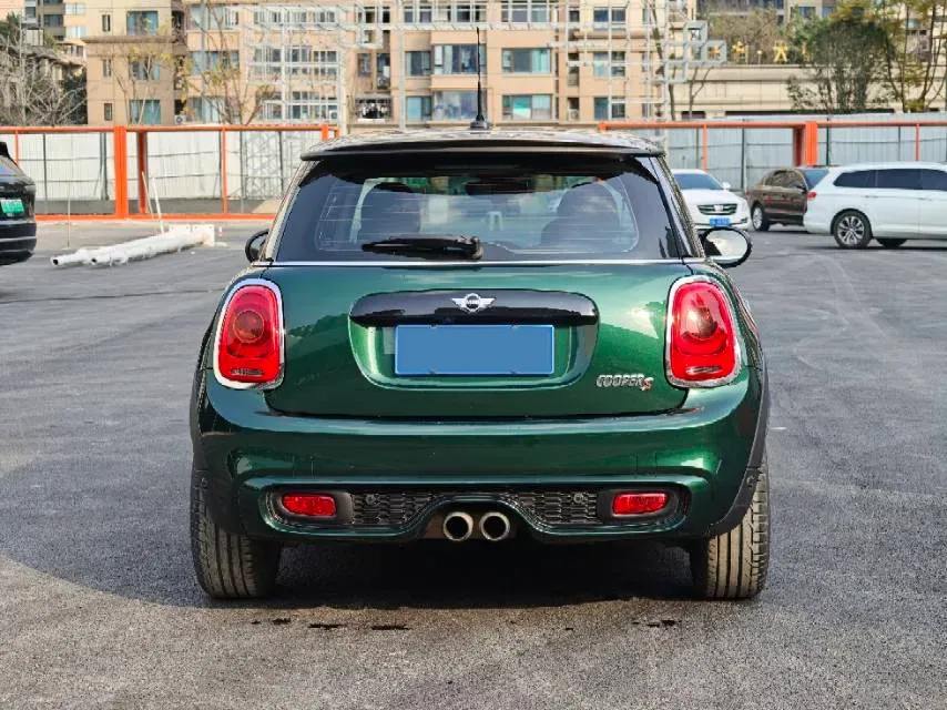 2016 MINI MINI 2.0T 192HP L4 6AT,autocango,china used car exporter,china ev exporter,chinese used car exporter,chinese used ev exporter