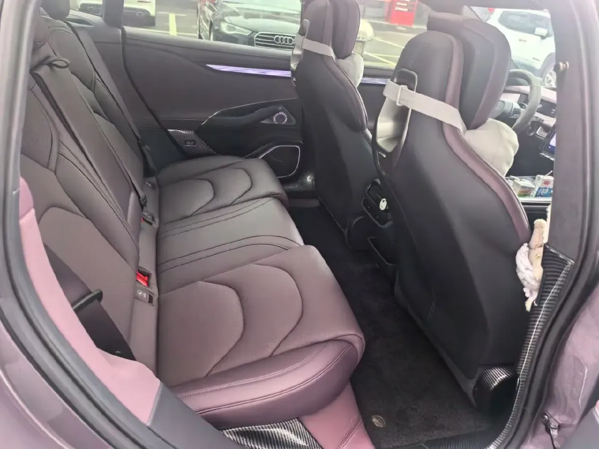 2024 MI SU7 BEV 101KWH,autocango,china used car exporter,china ev exporter,chinese used car exporter,chinese used ev exporter