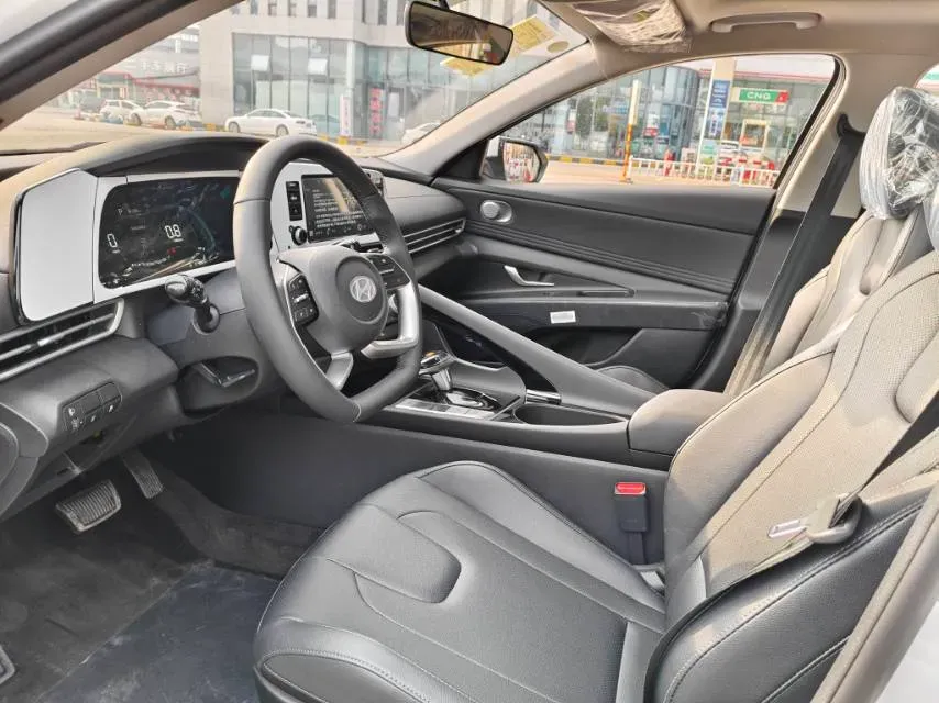 2023 Hyundai Elantra 1.5L 115HP L4 CVT,autocango,china used car exporter,china ev exporter,chinese used car exporter,chinese used ev exporter