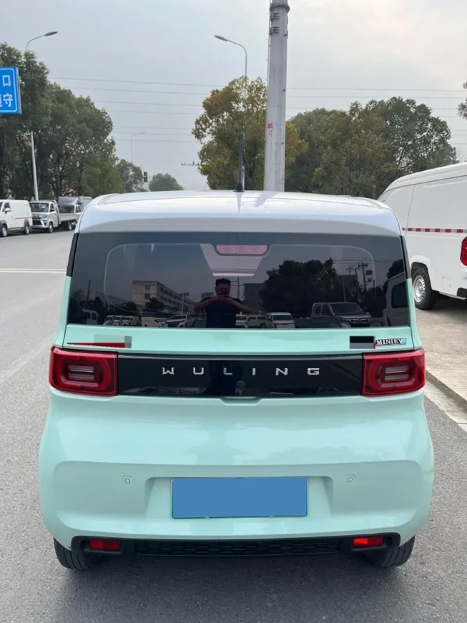 2021 WuLing HongGuang MINI EV BEV 9KWH,autocango,china used car exporter,china ev exporter,chinese used car exporter,chinese used ev exporter