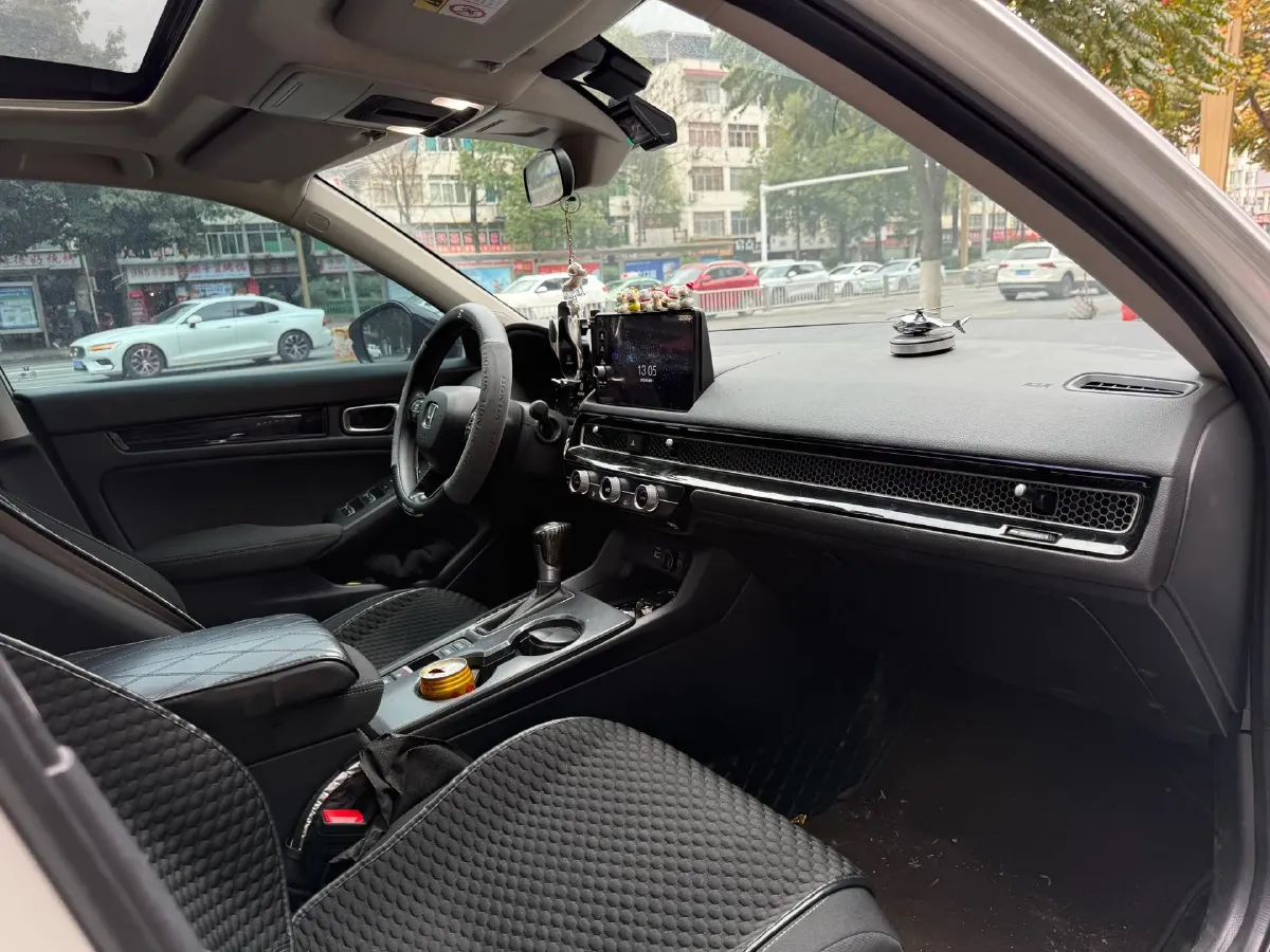 2023 Honda Civic 1.5T 182HP L4 CVT,autocango,china used car exporter,china ev exporter,chinese used car exporter,chinese used ev exporter