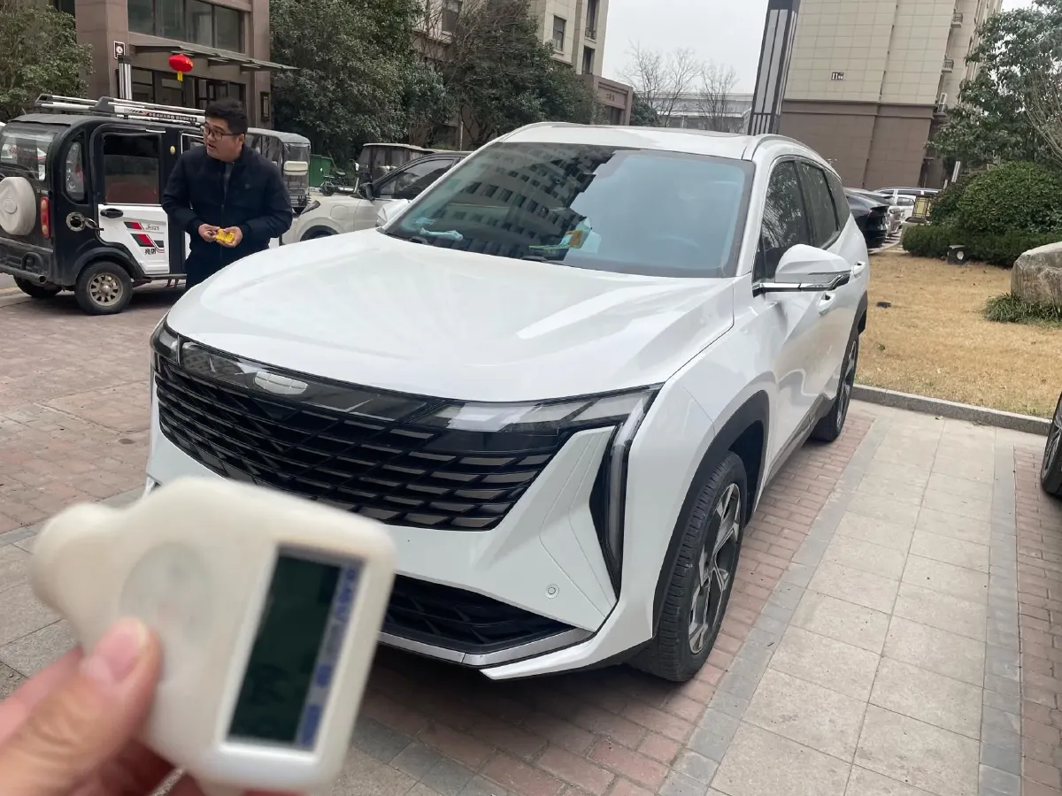 2023 Geely StarRay 1.5T 181HP L4 7DCT,autocango,china used car exporter,china ev exporter,chinese used car exporter,chinese used ev exporter