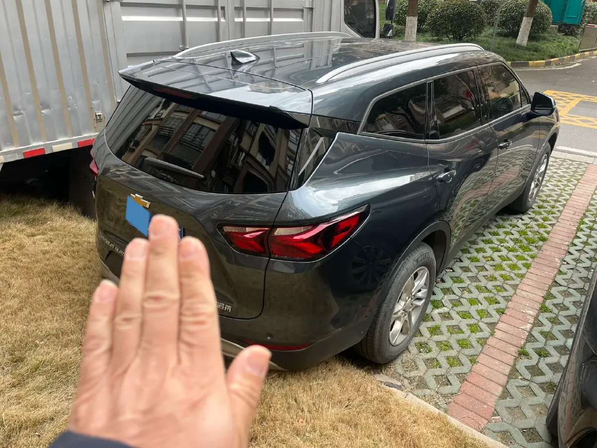 2020 Chevrolet Blazer 2.0T 237HP L4 9AT,autocango,china used car exporter,china ev exporter,chinese used car exporter,chinese used ev exporter