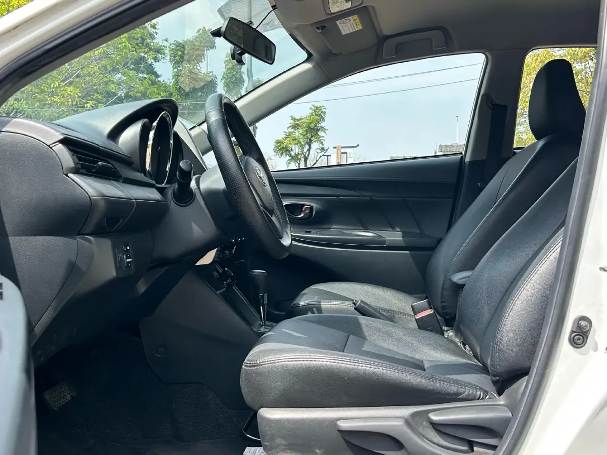 2020 Toyota Yaris L 1.5L 110HP L4 CVT,autocango,china used car exporter,china ev exporter,chinese used car exporter,chinese used ev exporter