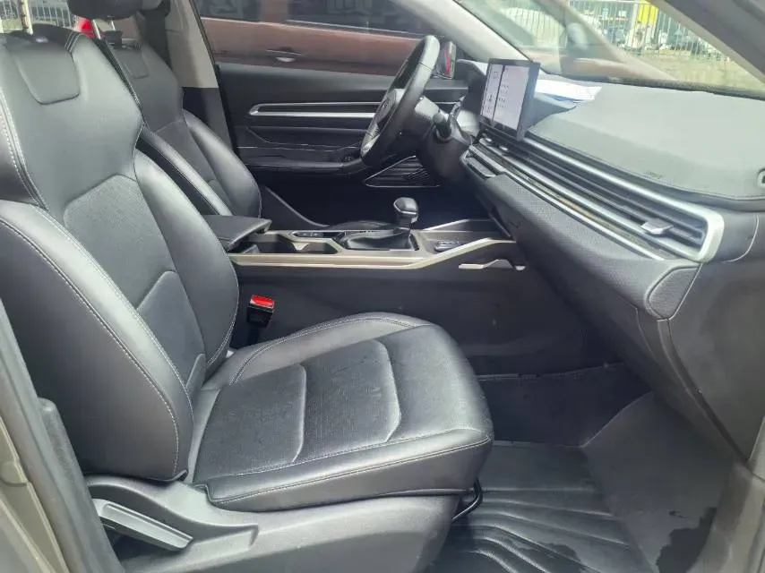 2023 Geely Emgrand 1.5L 127HP L4 CVT,autocango,china used car exporter,china ev exporter,chinese used car exporter,chinese used ev exporter