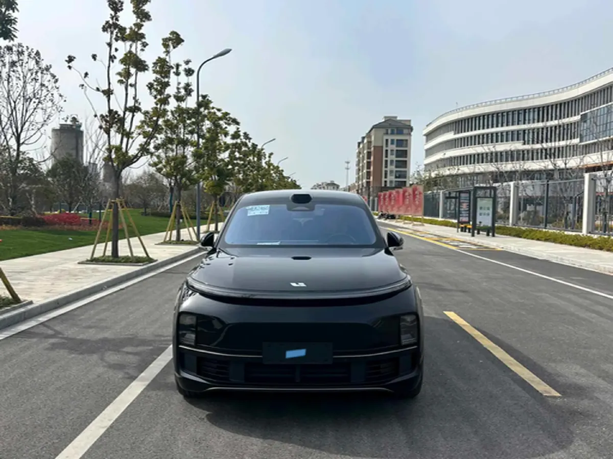 2024 Li L9 Range Extended 154HP REEV 52.3KWH,autocango,china used car exporter,china ev exporter,chinese used car exporter,chinese used ev exporter