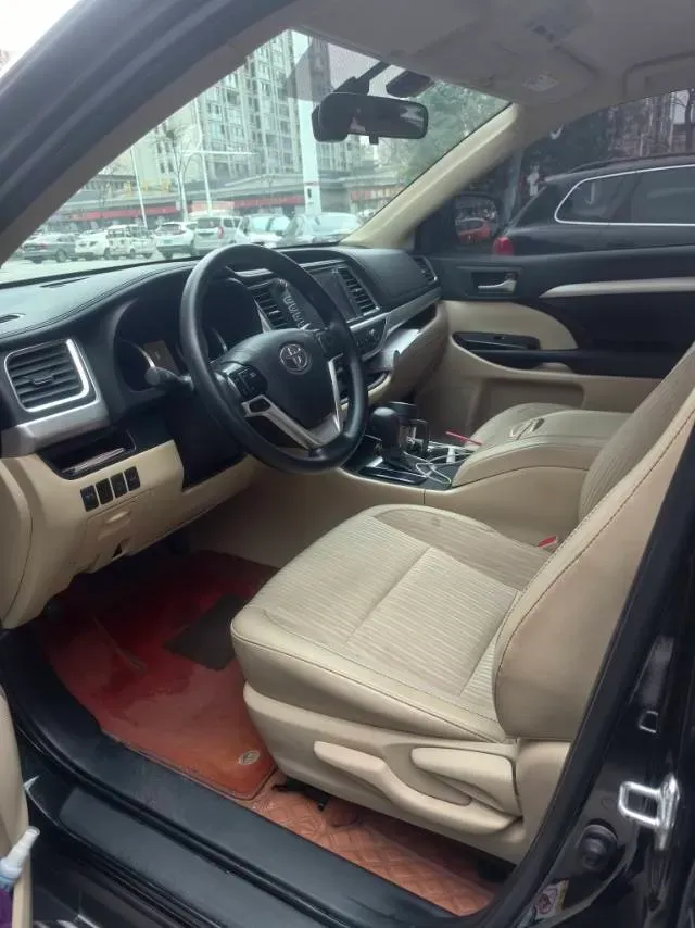 2021 Toyota Highlander 2.0T 220HP L4 6AT,autocango,china used car exporter,china ev exporter,chinese used car exporter,chinese used ev exporter