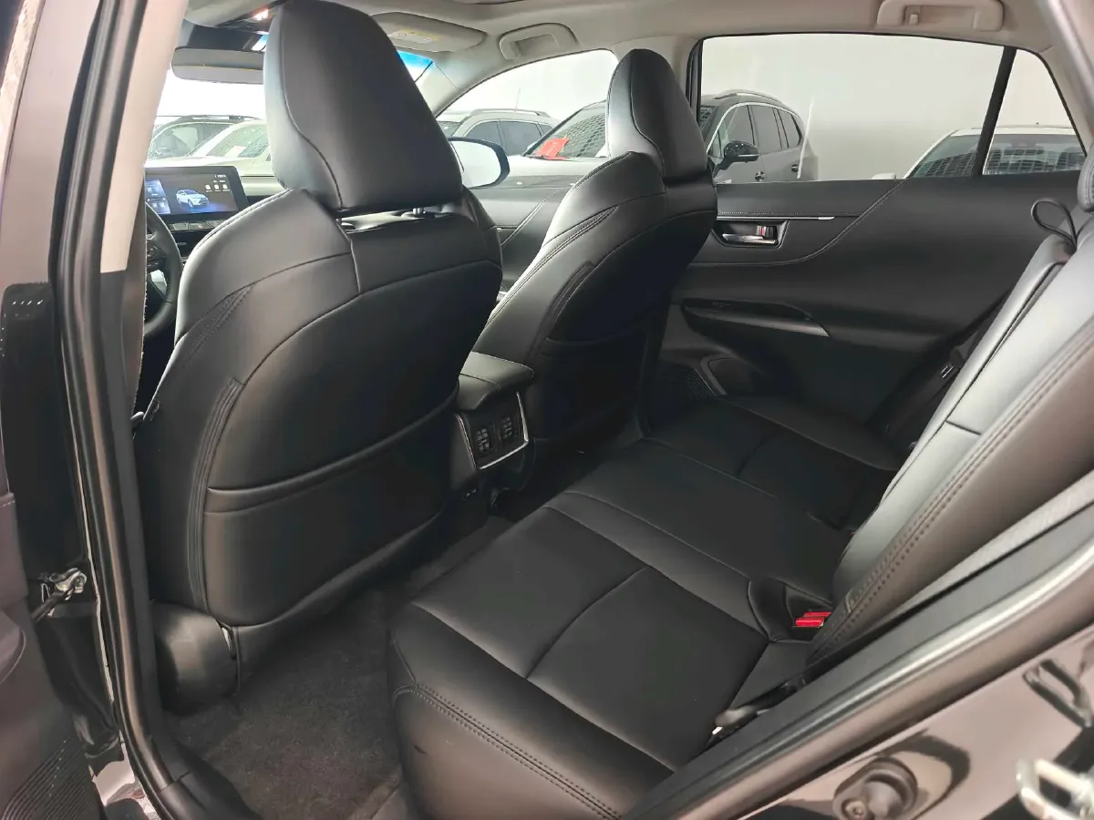 2023 Toyota Harrier 2.0L 171HP L4 CVT,autocango,china used car exporter,china ev exporter,chinese used car exporter,chinese used ev exporter