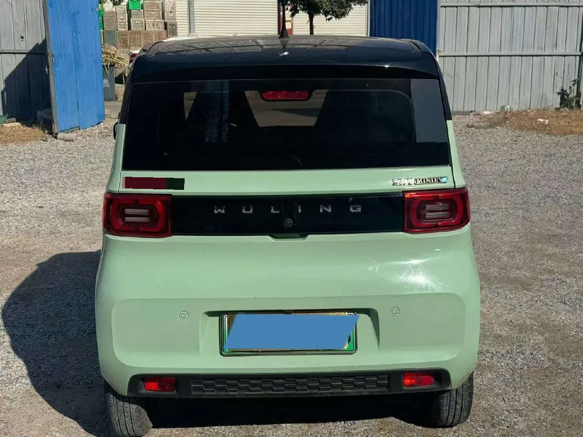 2021 WuLing HongGuang MINI EV BEV 13.9KWH,autocango,china used car exporter,china ev exporter,chinese used car exporter,chinese used ev exporter