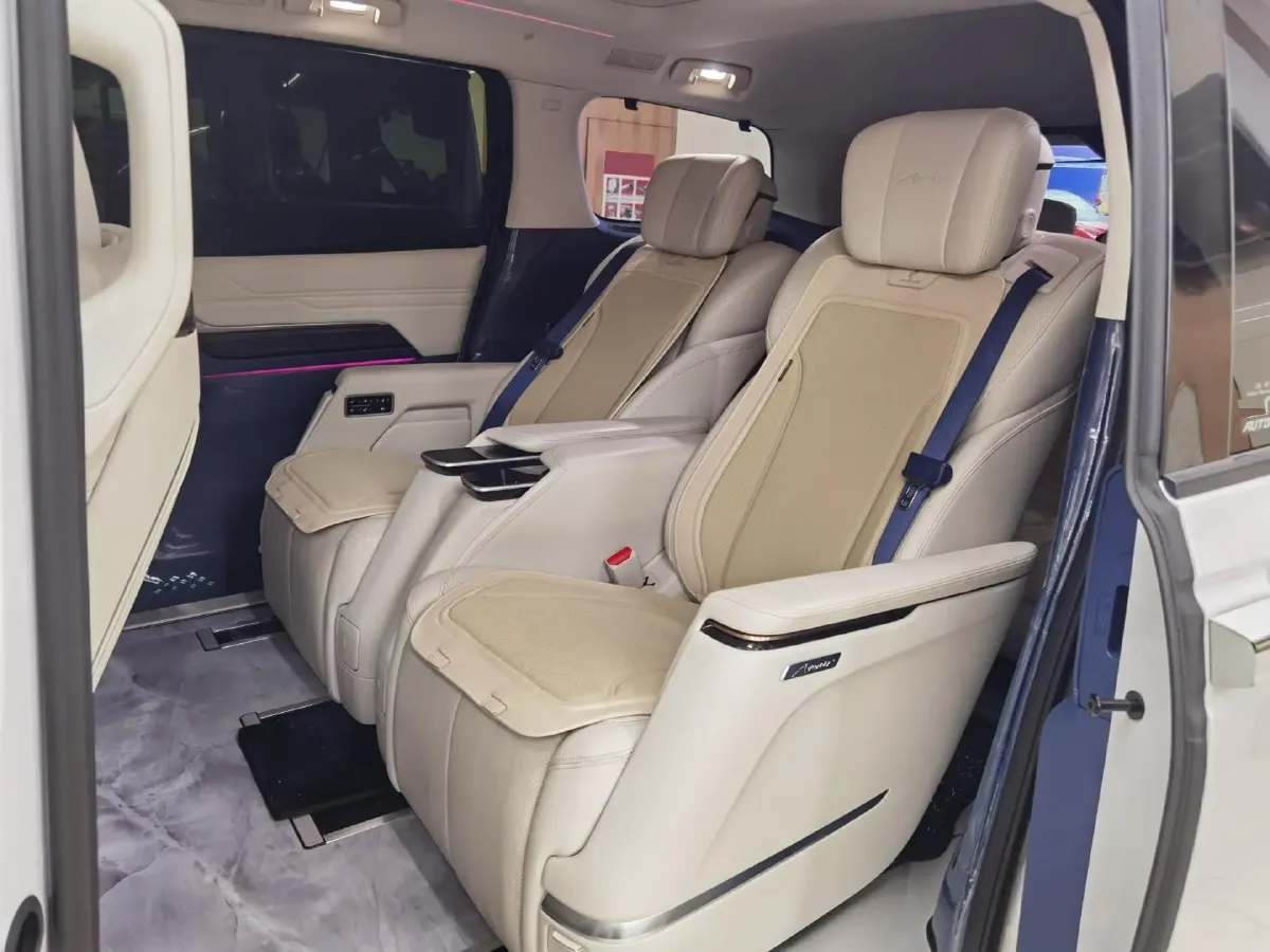 2023 Buick Century 2.0T 237HP L4 9AT,autocango,china used car exporter,china ev exporter,chinese used car exporter,chinese used ev exporter