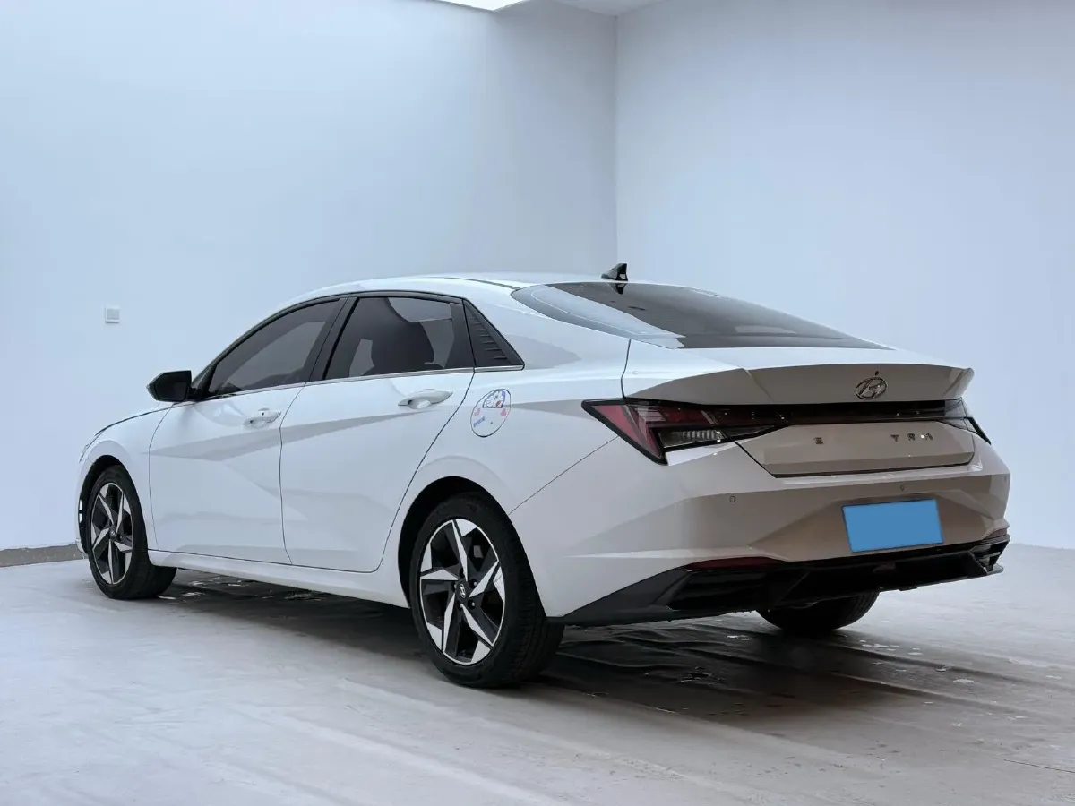 2021 Hyundai Elantra 1.5L 115HP L4 CVT,autocango,china used car exporter,china ev exporter,chinese used car exporter,chinese used ev exporter