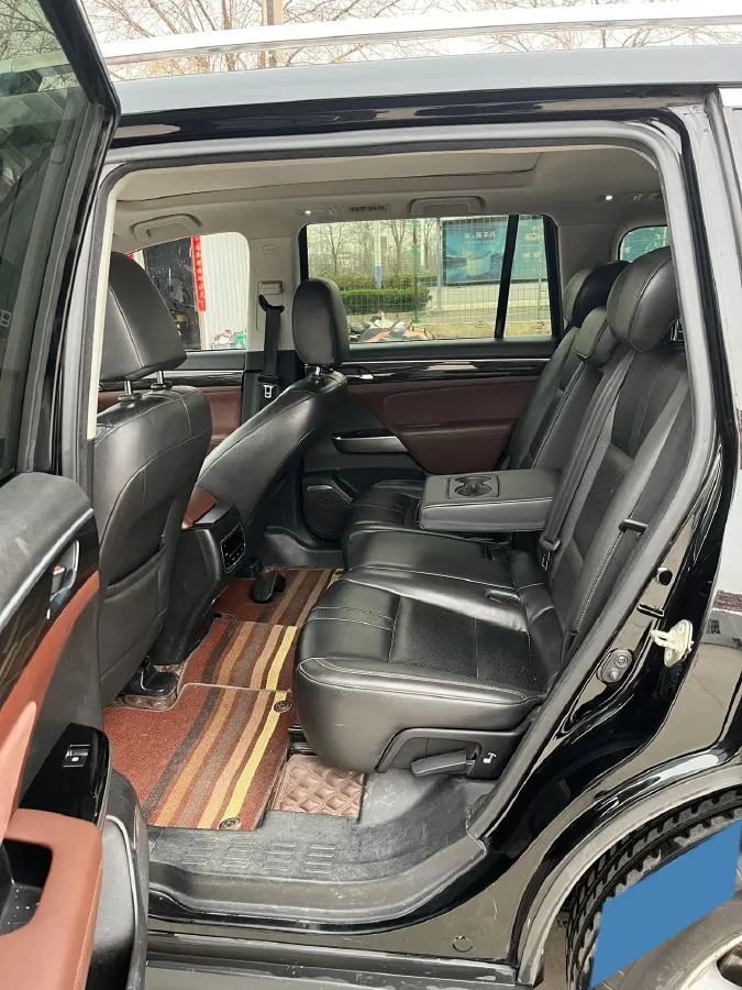 2017 GAC Trumpchi GS8 2.0T 201HP L4 6AT,autocango,china used car exporter,china ev exporter,chinese used car exporter,chinese used ev exporter