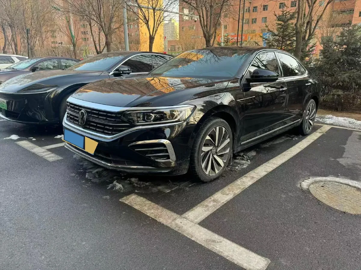 2023 Volkswagen Passat 2.0T 186HP L4 7DCT,autocango,china used car exporter,china ev exporter,chinese used car exporter,chinese used ev exporter