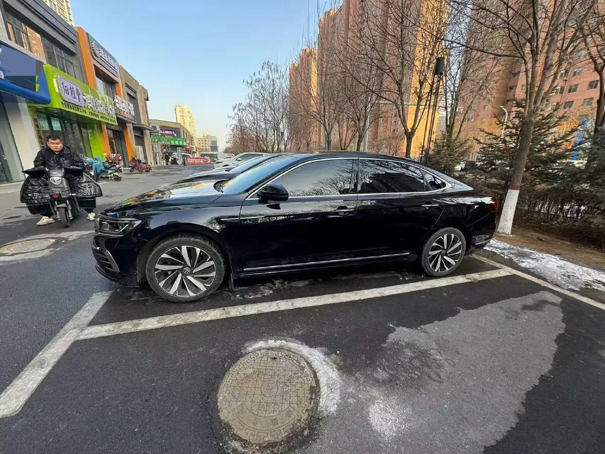 2023 Volkswagen Passat 2.0T 186HP L4 7DCT,autocango,china used car exporter,china ev exporter,chinese used car exporter,chinese used ev exporter