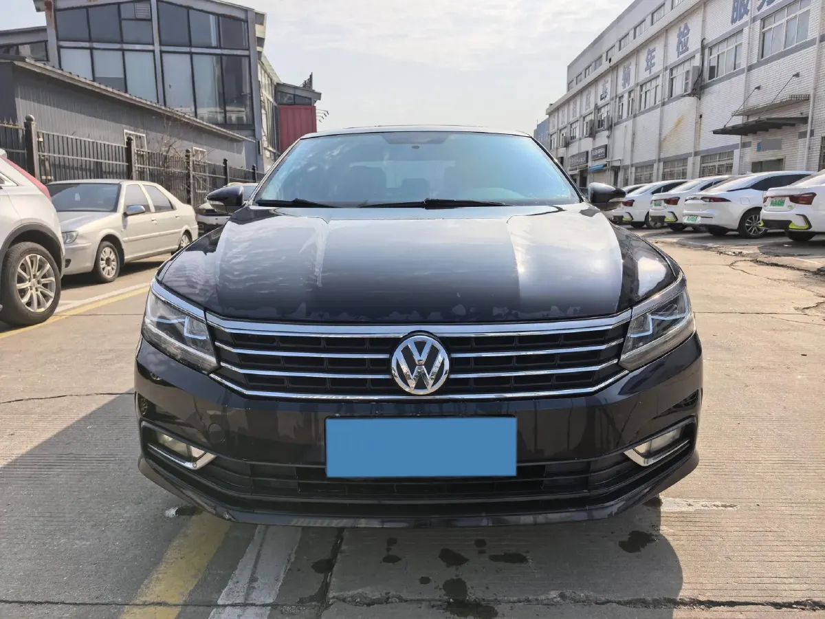 2015 Volkswagen Passat 1.8T 160HP L4 6AT,autocango,china used car exporter,china ev exporter,chinese used car exporter,chinese used ev exporter