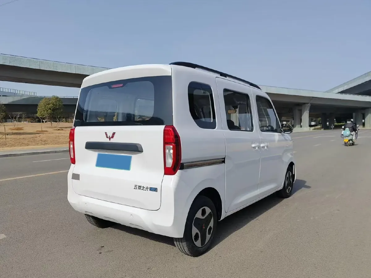 2025 WuLing ZhiGuang BEV 17.7KWH,autocango,china used car exporter,china ev exporter,chinese used car exporter,chinese used ev exporter