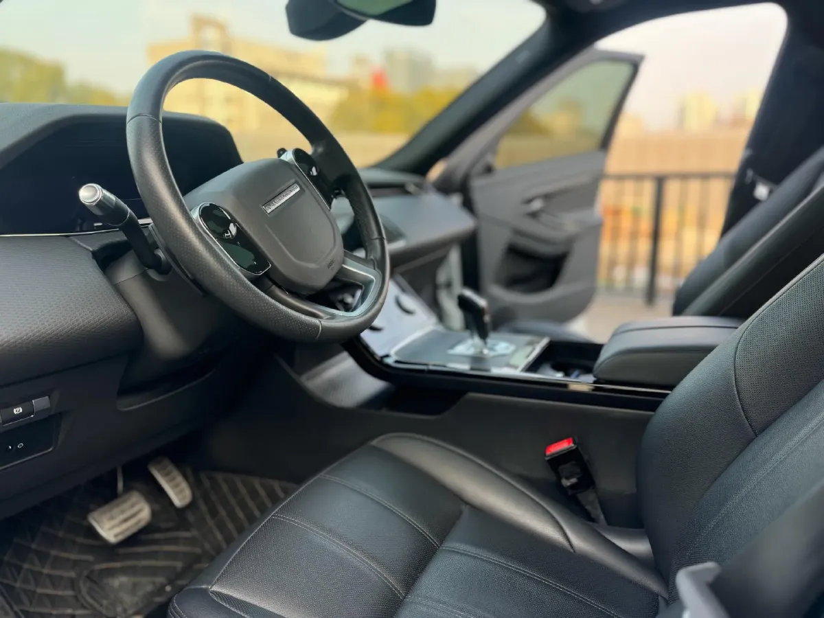 2021 Land Rover Range Rover Evoque 2.0T 249HP L4 9AT,autocango,china used car exporter,china ev exporter,chinese used car exporter,chinese used ev exporter