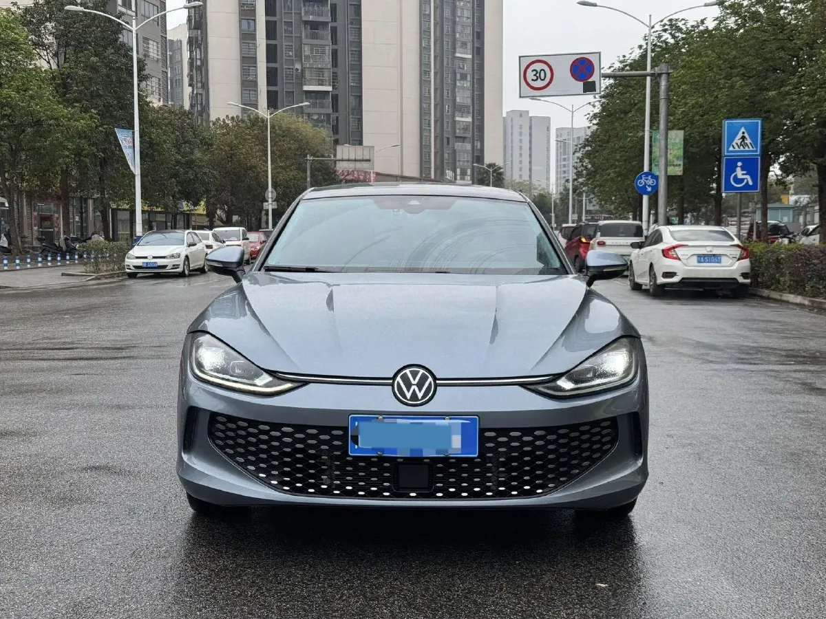 2023 Volkswagen Lamando 1.4T 150HP L4 7DCT,autocango,china used car exporter,china ev exporter,chinese used car exporter,chinese used ev exporter