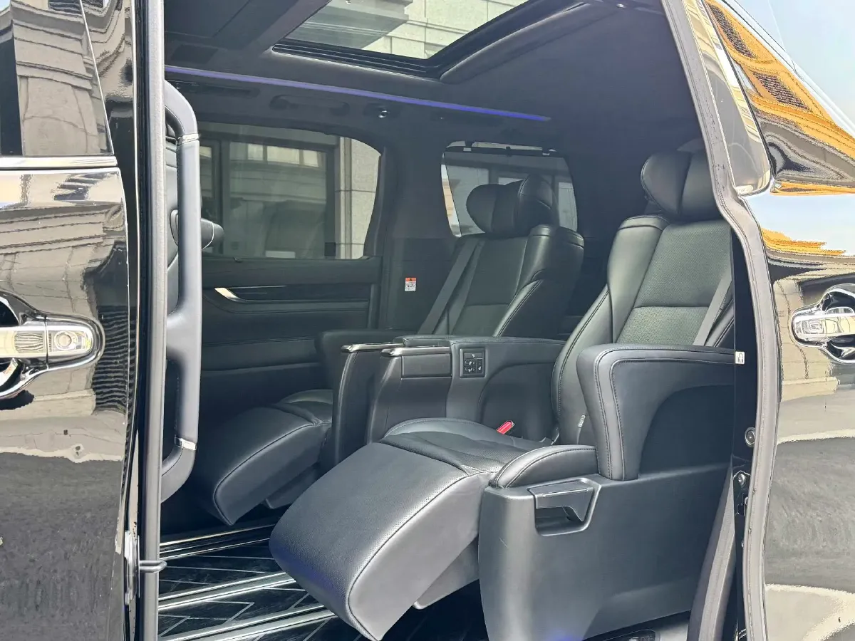 2021 Toyota Vellfire 2.5L 117HP L4 E-CVT Hybrid,autocango,china used car exporter,china ev exporter,chinese used car exporter,chinese used ev exporter
