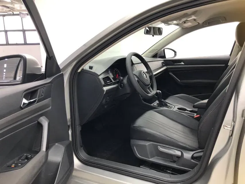 2019 Volkswagen Lavida 1.5L 113HP L4 6AT,autocango,china used car exporter,china ev exporter,chinese used car exporter,chinese used ev exporter