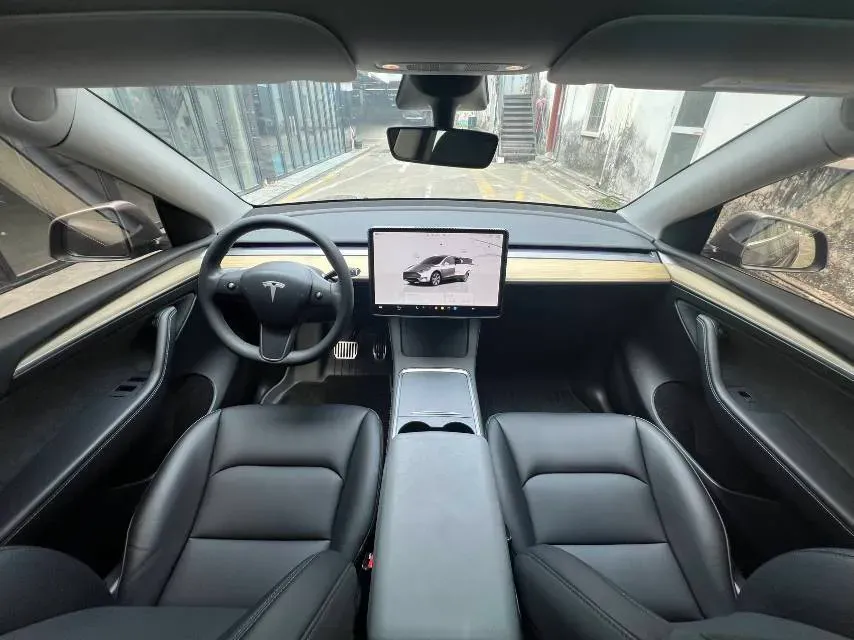 2022 Tesla Model Y BEV 60KWH,autocango,china used car exporter,china ev exporter,chinese used car exporter,chinese used ev exporter