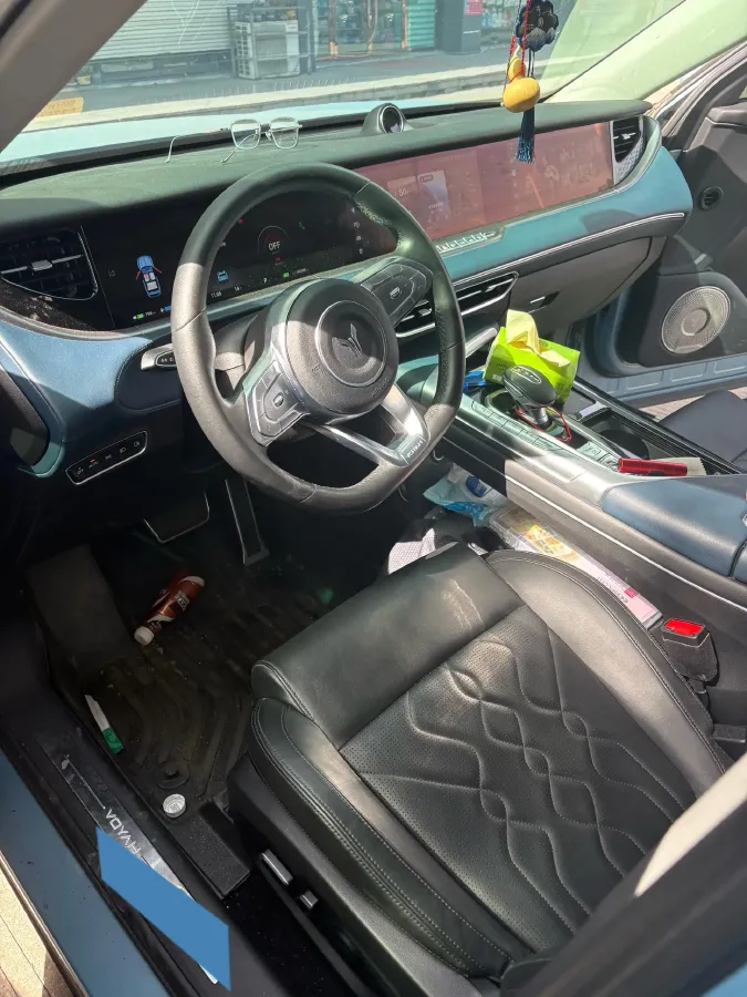 2022 Voyah FREE Range Extended 109HP REEV 33KWH,autocango,china used car exporter,china ev exporter,chinese used car exporter,chinese used ev exporter