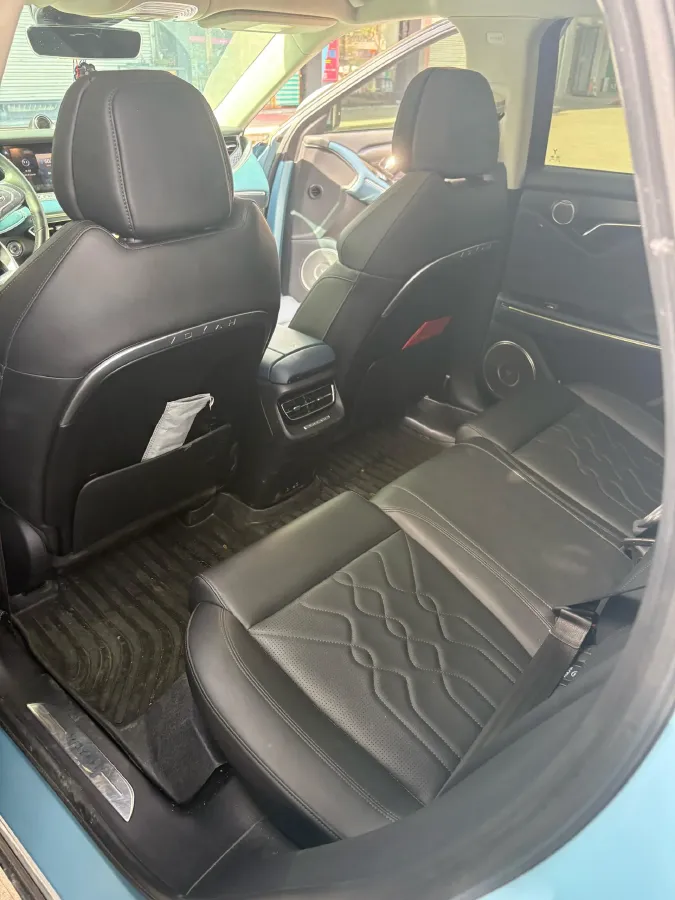 2022 Voyah FREE Range Extended 109HP REEV 33KWH,autocango,china used car exporter,china ev exporter,chinese used car exporter,chinese used ev exporter