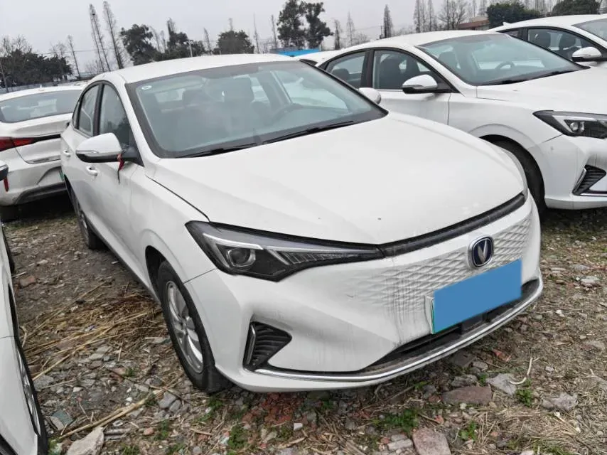2022 ChangAn Eado BEV 47.78KWH,autocango,china used car exporter,china ev exporter,chinese used car exporter,chinese used ev exporter