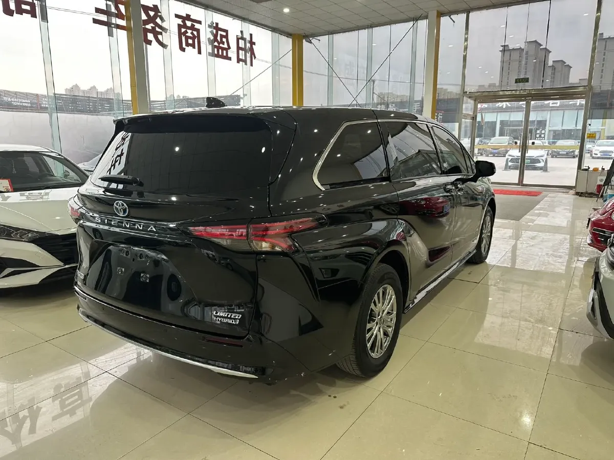 2021 Toyota Sienna 2.5L 192HP L4 E-CVT Hybrid,autocango,china used car exporter,china ev exporter,chinese used car exporter,chinese used ev exporter