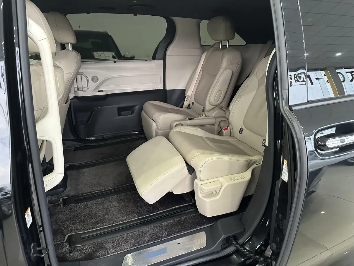 2021 Toyota Sienna 2.5L 192HP L4 E-CVT Hybrid,autocango,china used car exporter,china ev exporter,chinese used car exporter,chinese used ev exporter
