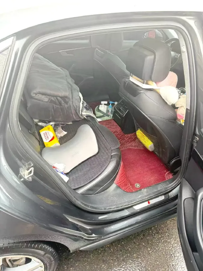 2020 Audi A4L 2.0T 190HP L4 7DCT,autocango,china used car exporter,china ev exporter,chinese used car exporter,chinese used ev exporter